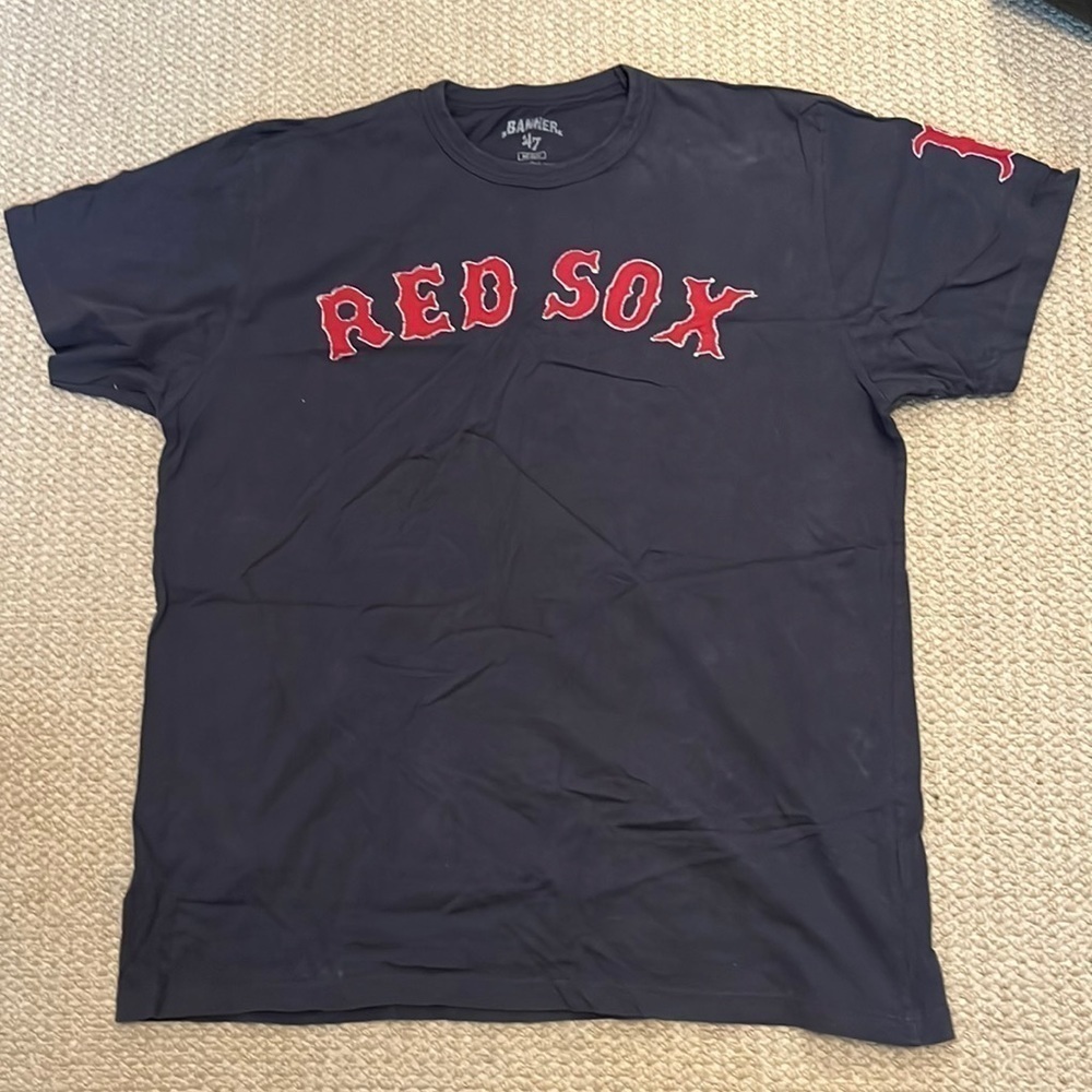 Grey and red Red Sox t shirt